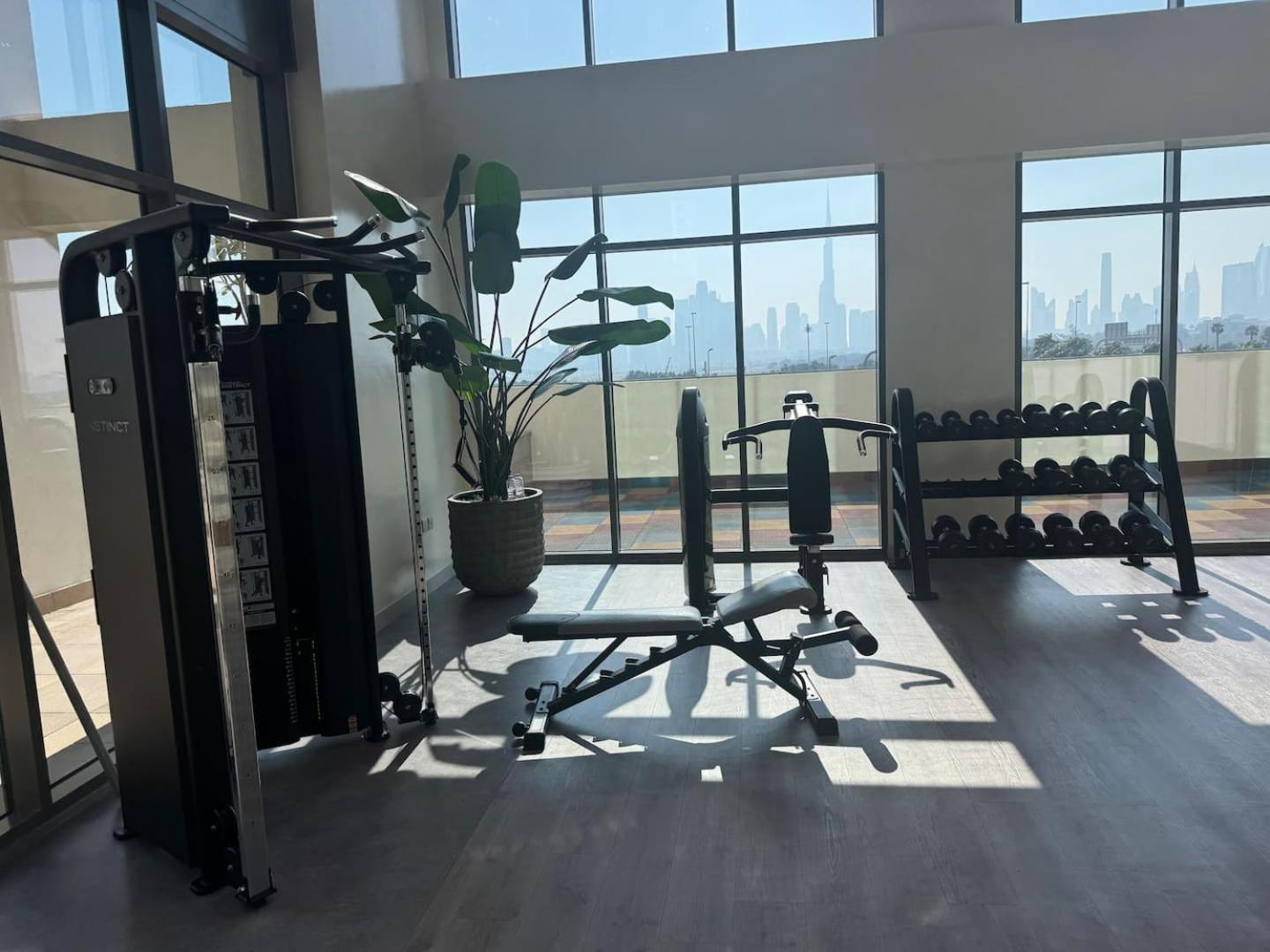 Apartment Cozy Pet Friendly Pool, Gym, Water Near Downtown *
